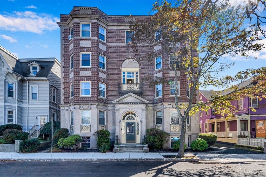 20 Chestnut St # 205 Property Photo 1