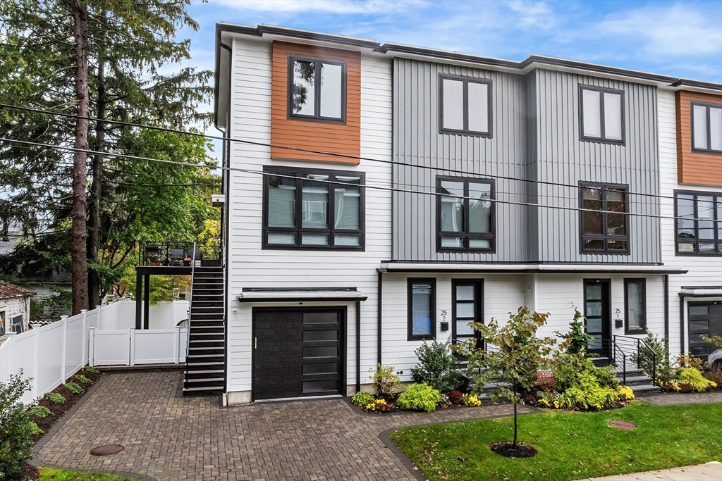 25 Tolman St # 2 Property Photo 1