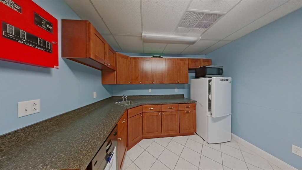14 Dinley St Property Photo 9