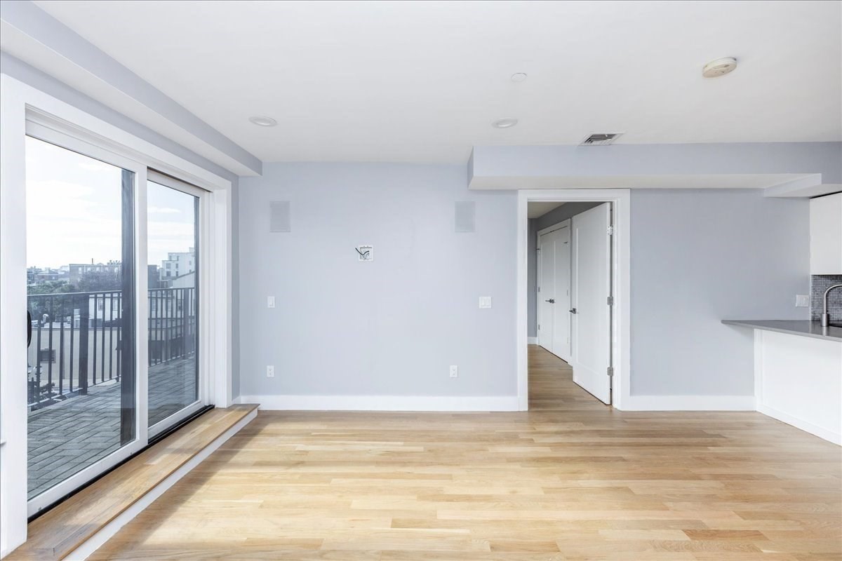 150 W. Broadway # 418 Property Photo 20