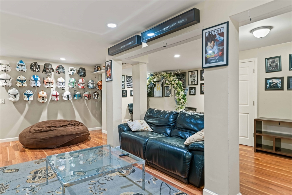 17 Sassafras Property Photo 19