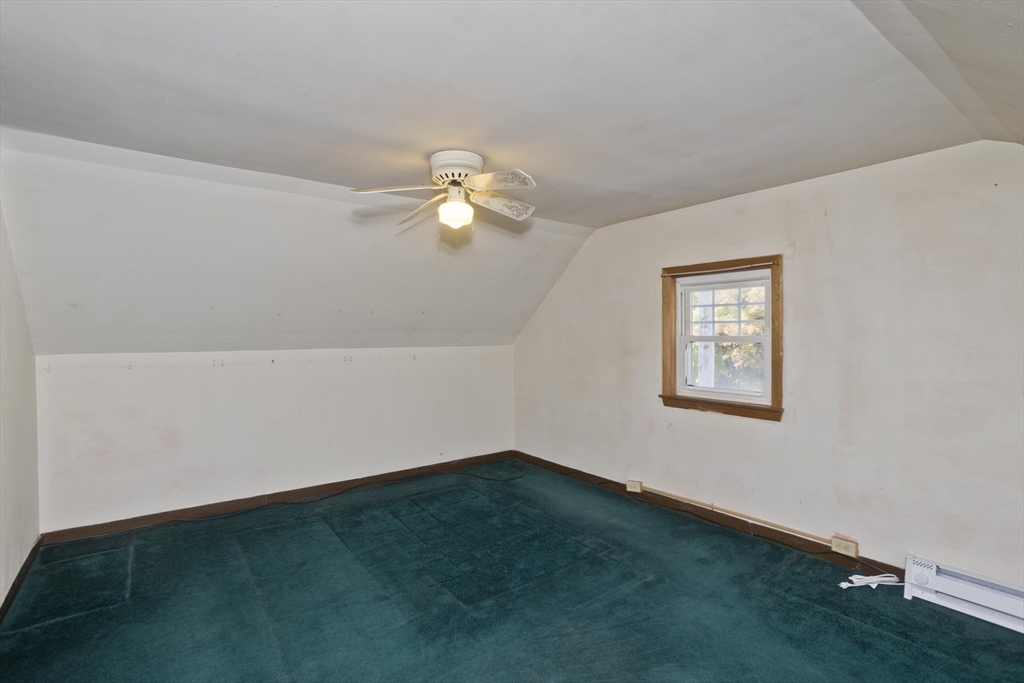 90 Anson St Property Photo 22