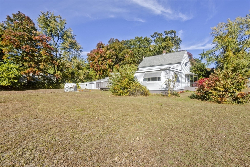 90 Anson St Property Photo 24