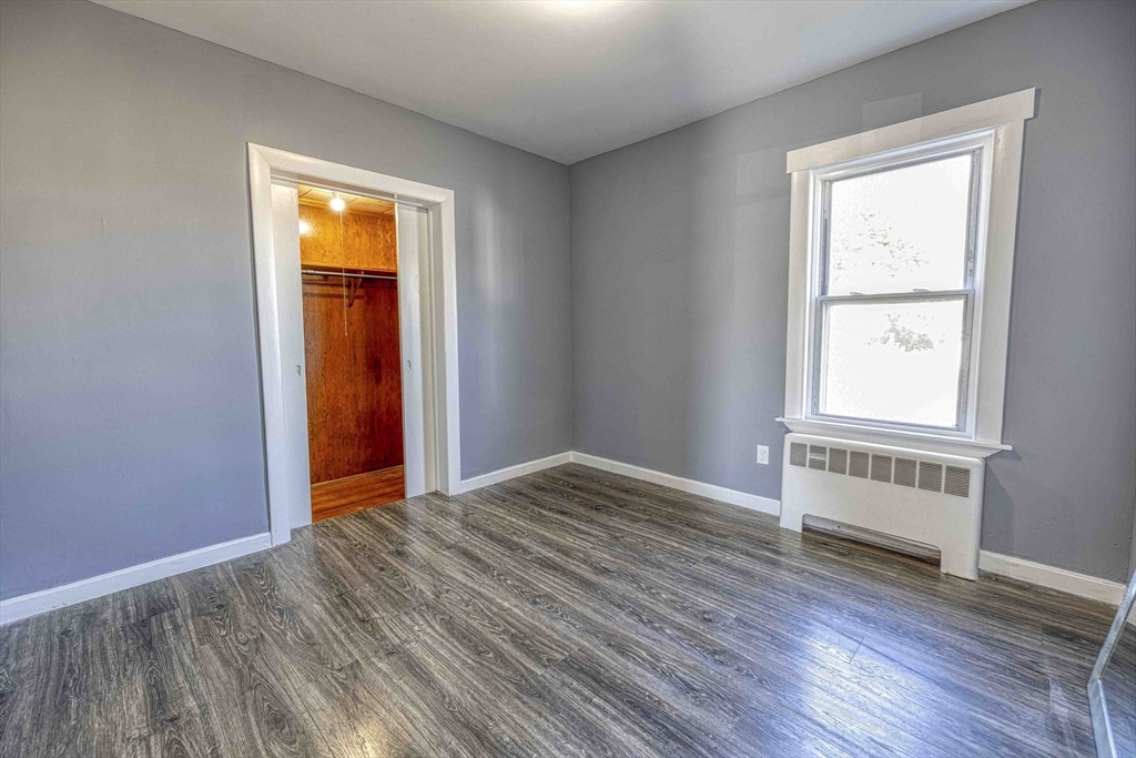 15 Higgins St Property Photo 10