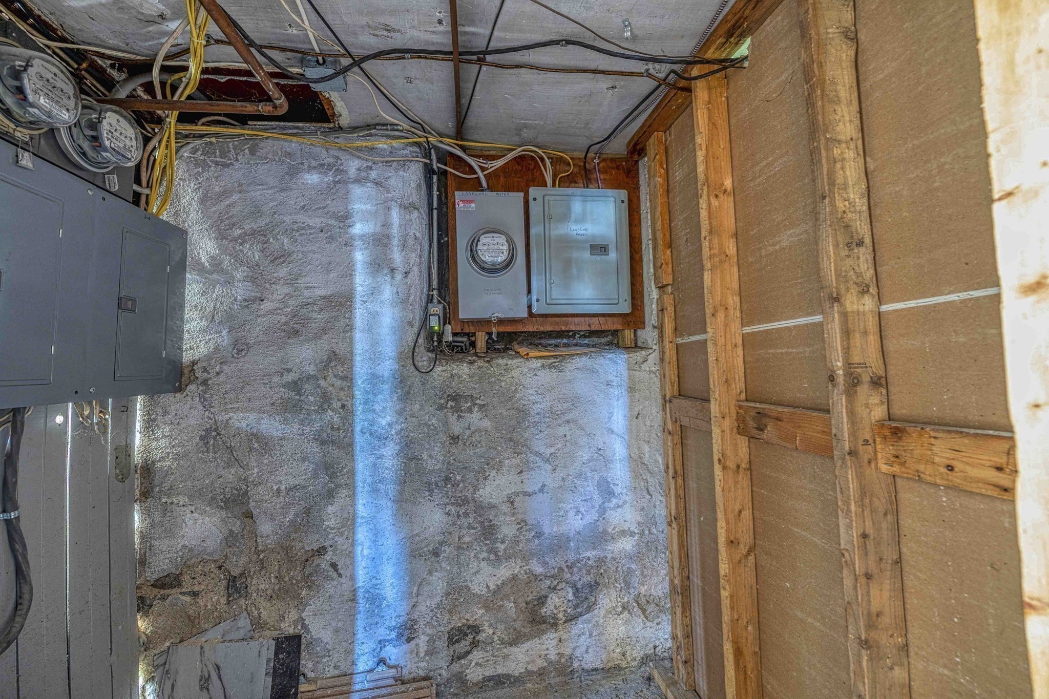 15 Higgins St Property Photo 15