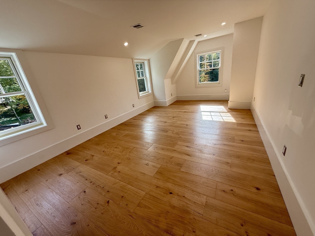 2 Effie Place Property Photo 17