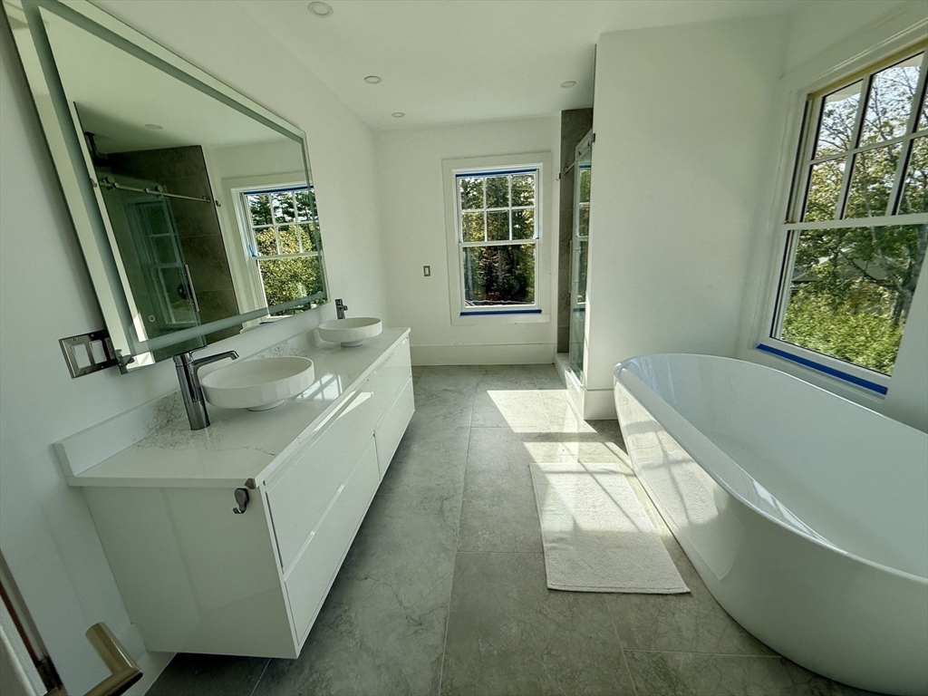 2 Effie Place Property Photo 24