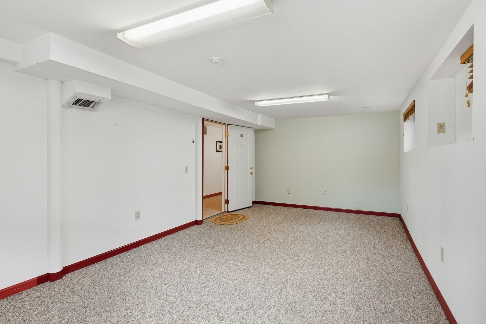 131 Main St # L06 Property Photo 4