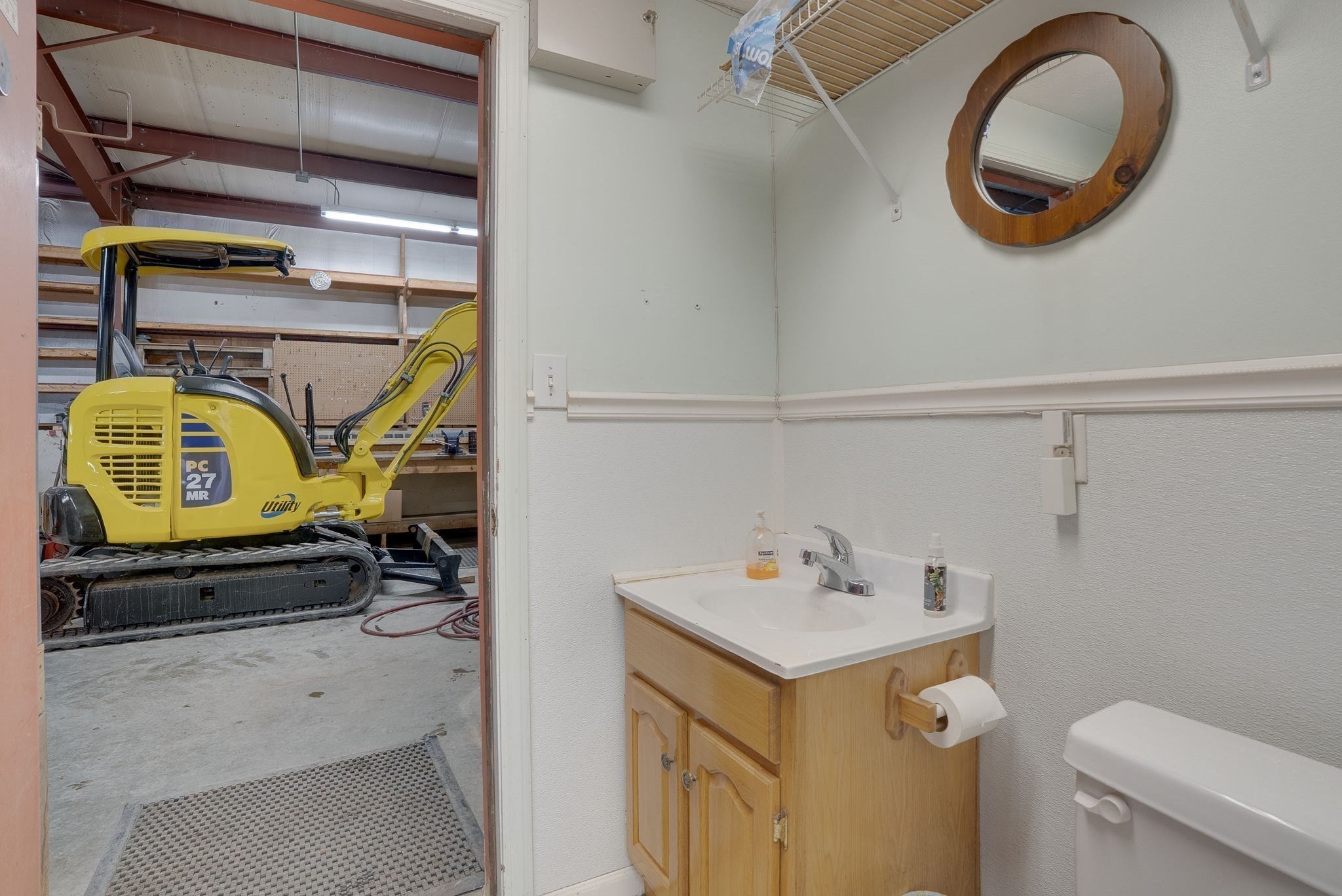 265 Lincoln Avenue Property Photo 15