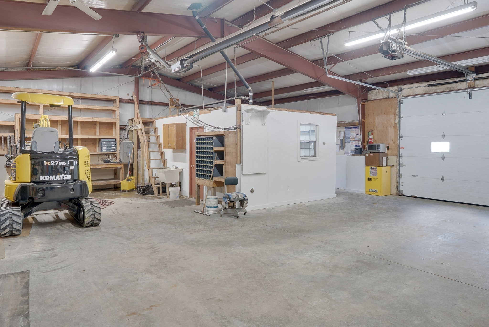 265 Lincoln Avenue Property Photo 16