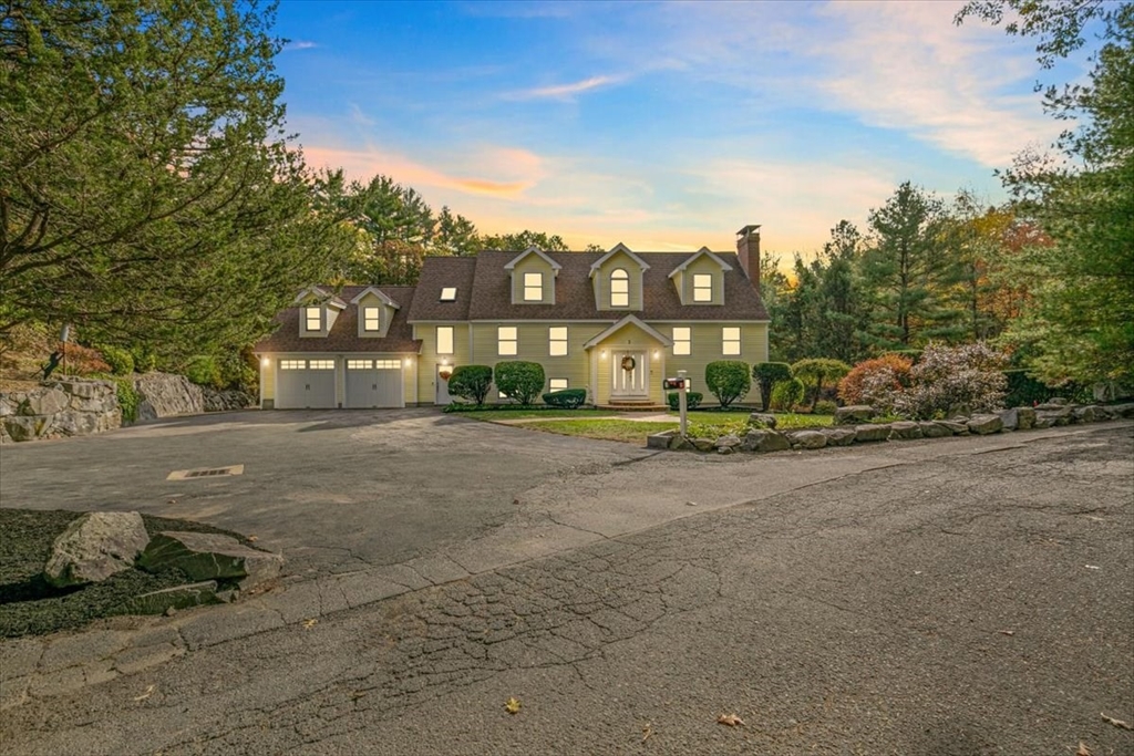 3 Useadoor Street Property Photo 1