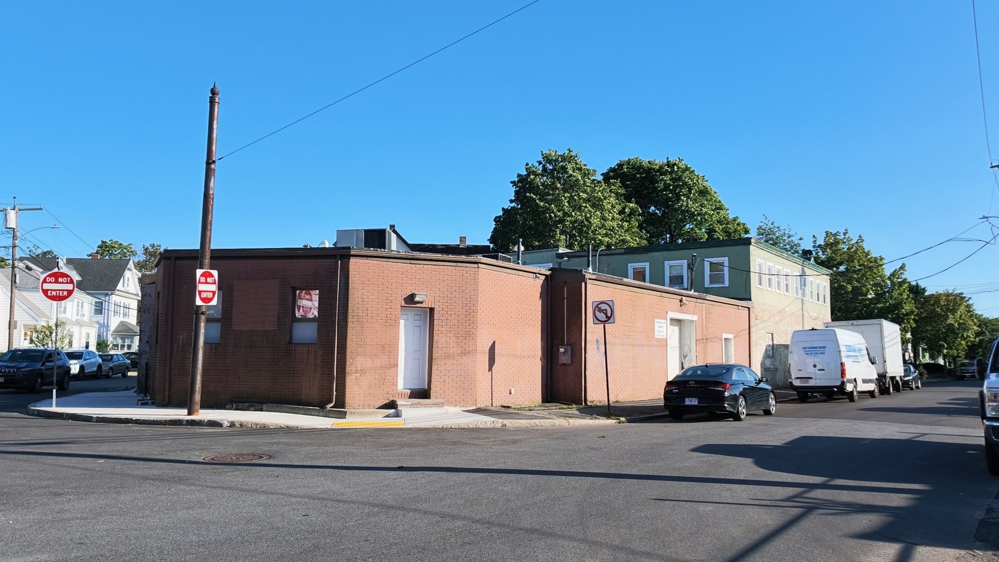 42-52 Federal Ave Property Photo 2