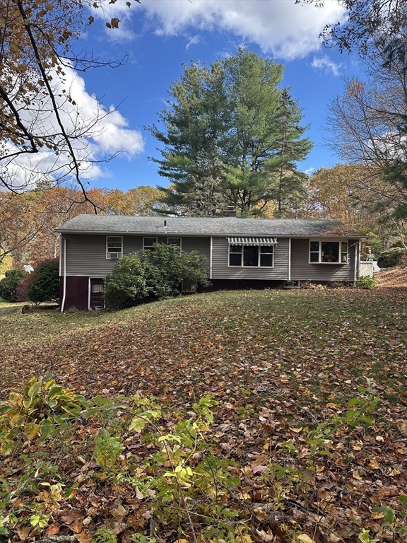 35 Laurel Hill Ln Property Photo 7