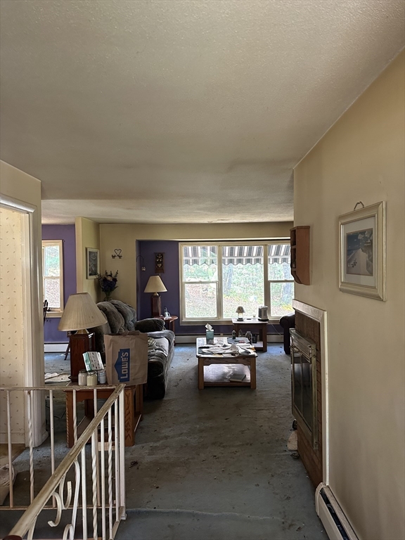 35 Laurel Hill Ln Property Photo 8