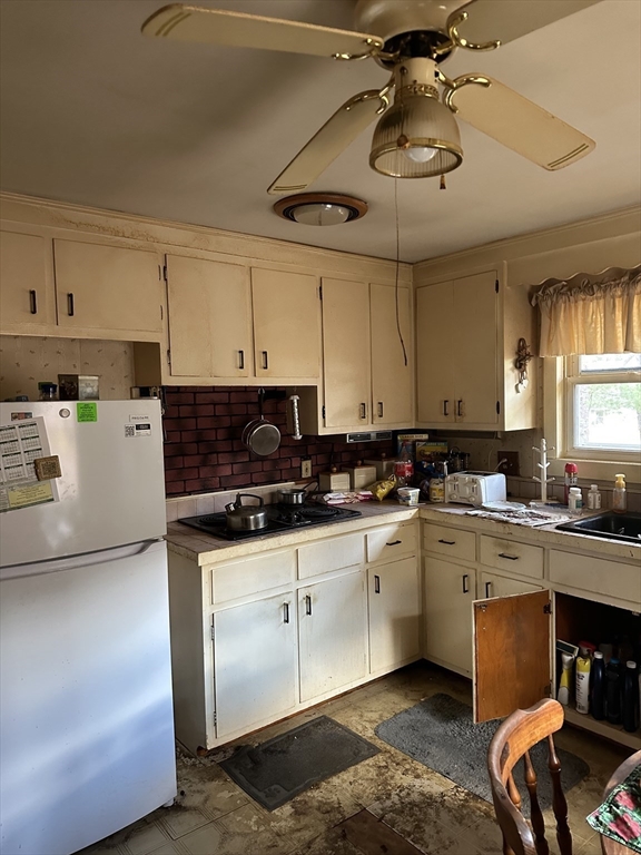 35 Laurel Hill Ln Property Photo 10