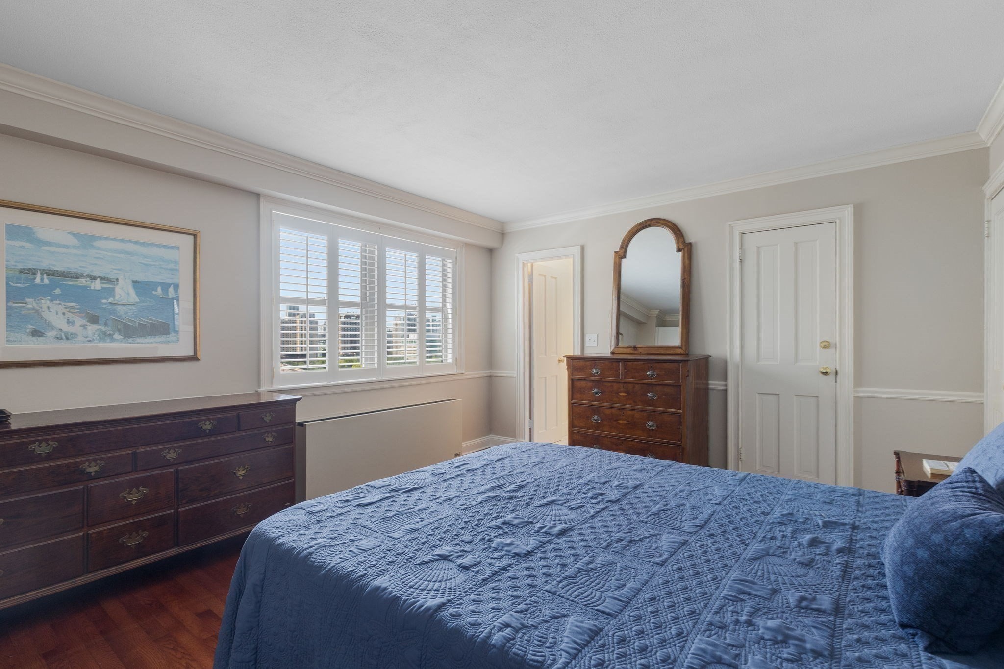 6 Whittier Pl Property Photo 9