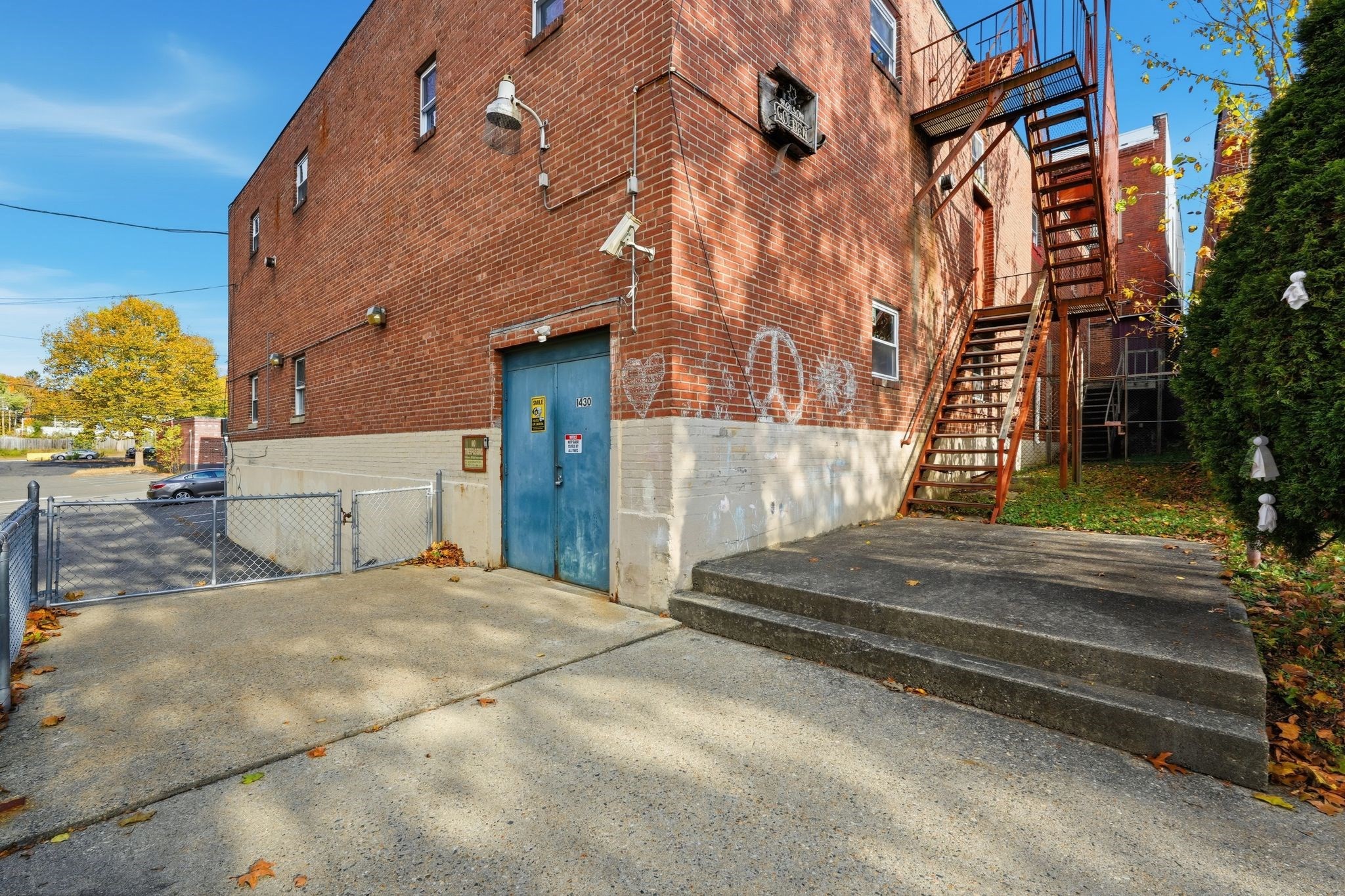 1428-1434 Main St Property Photo 25