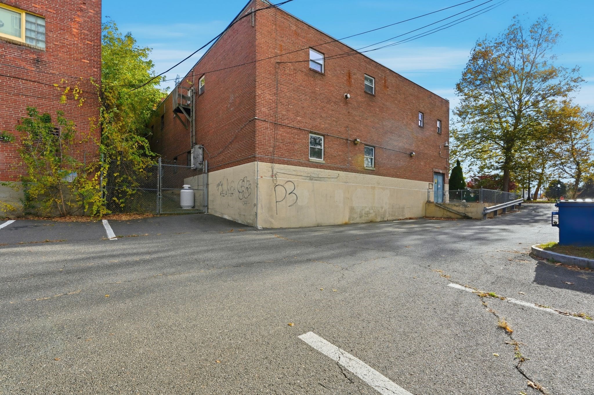 1428-1434 Main St Property Photo 27