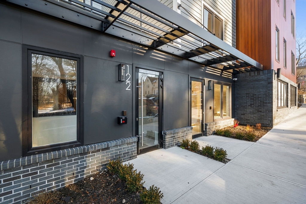 122 Washington # A Property Photo 1