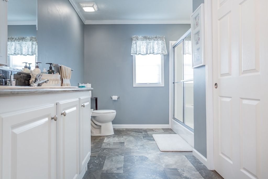 37 Bluejay Street Property Photo 19