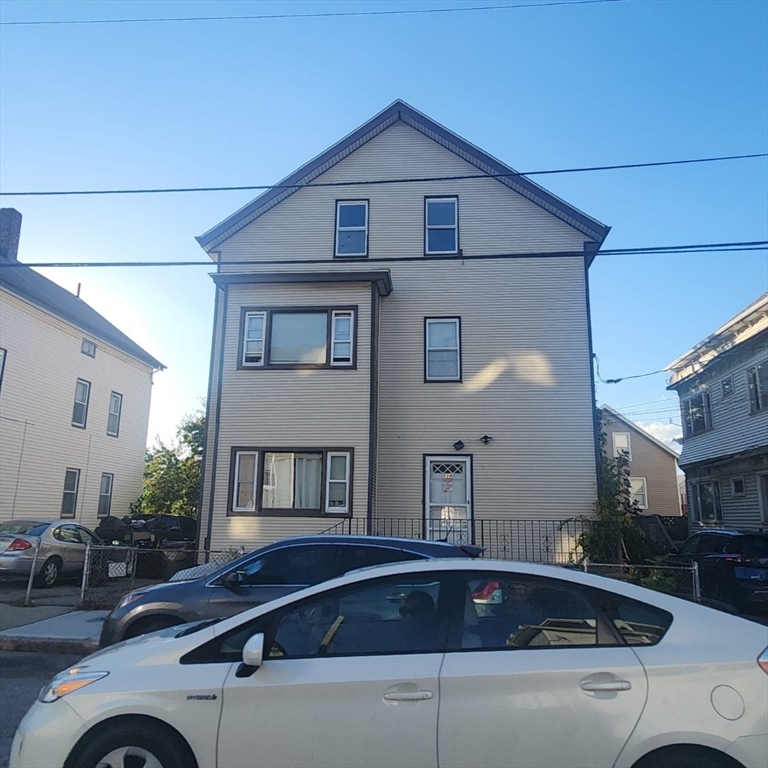34 Danforth St Property Photo 1