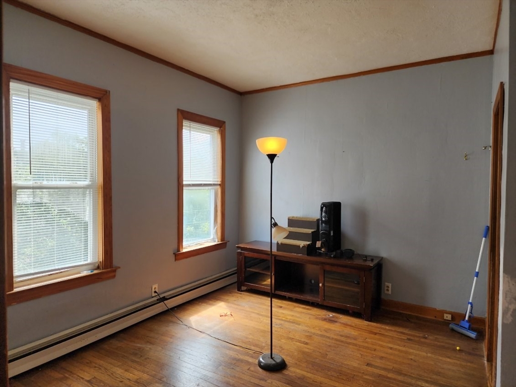 34 Danforth St Property Photo 10