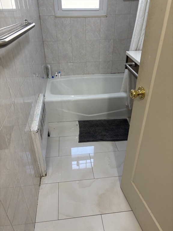 265 Hebron Street Property Photo 5
