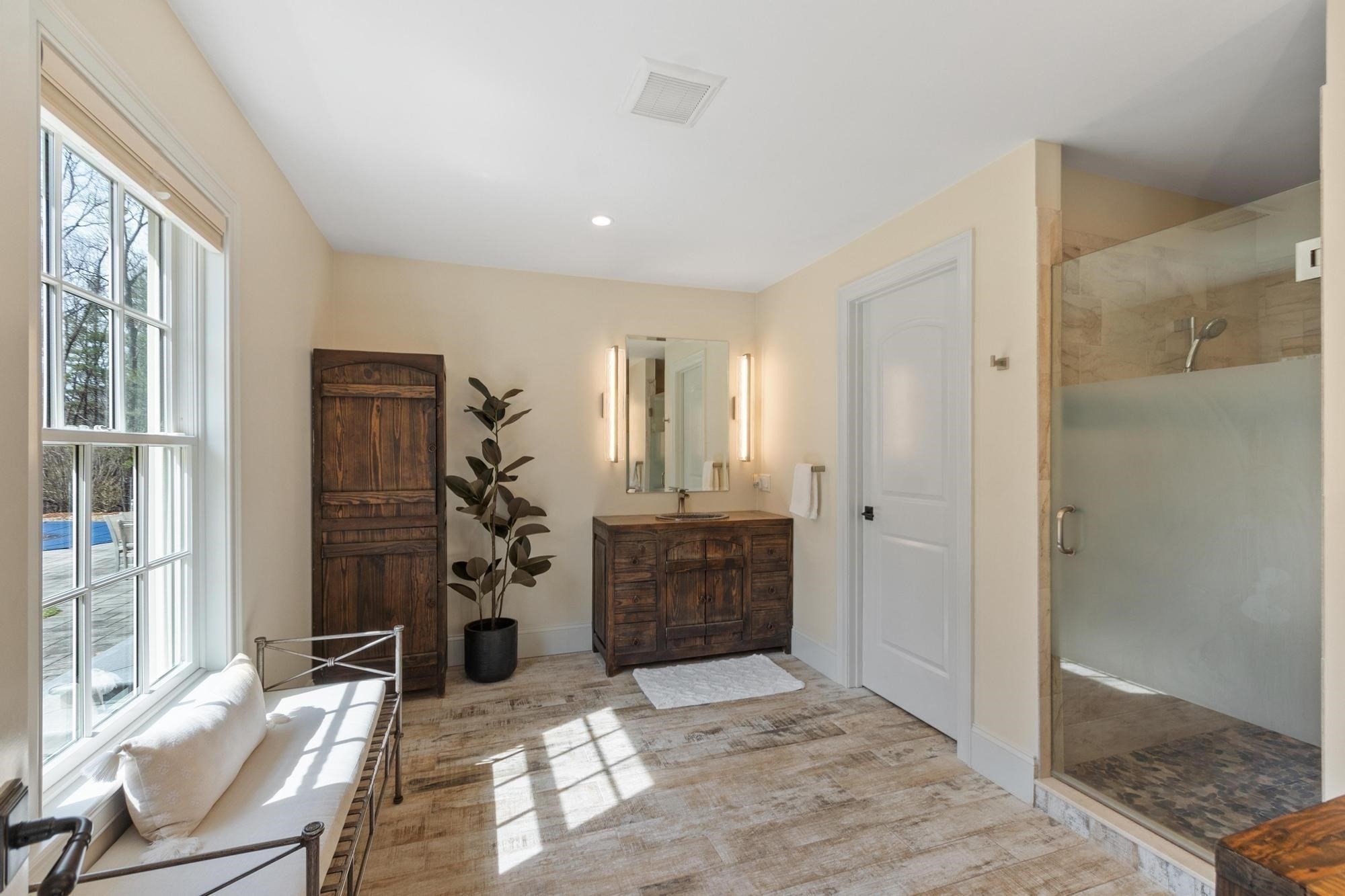 18a South Shaker Road Property Photo 18