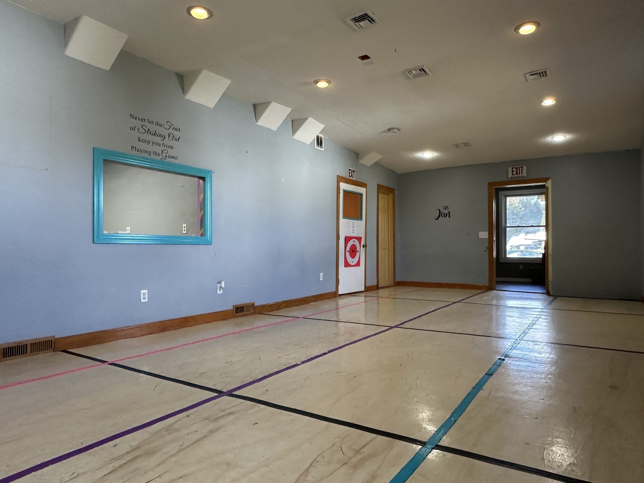 386 Chicopee Street Property Photo 10