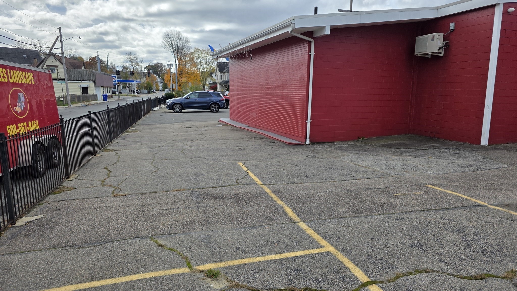178 Weir St Property Photo 19