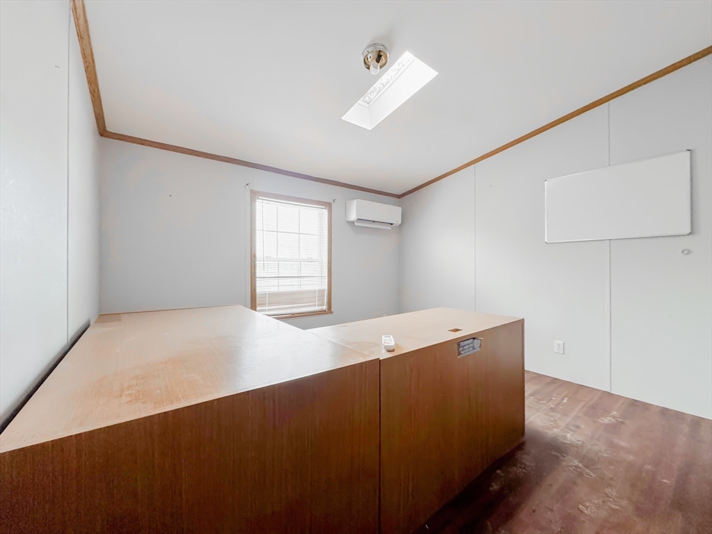 25 Popes Ln Property Photo 18
