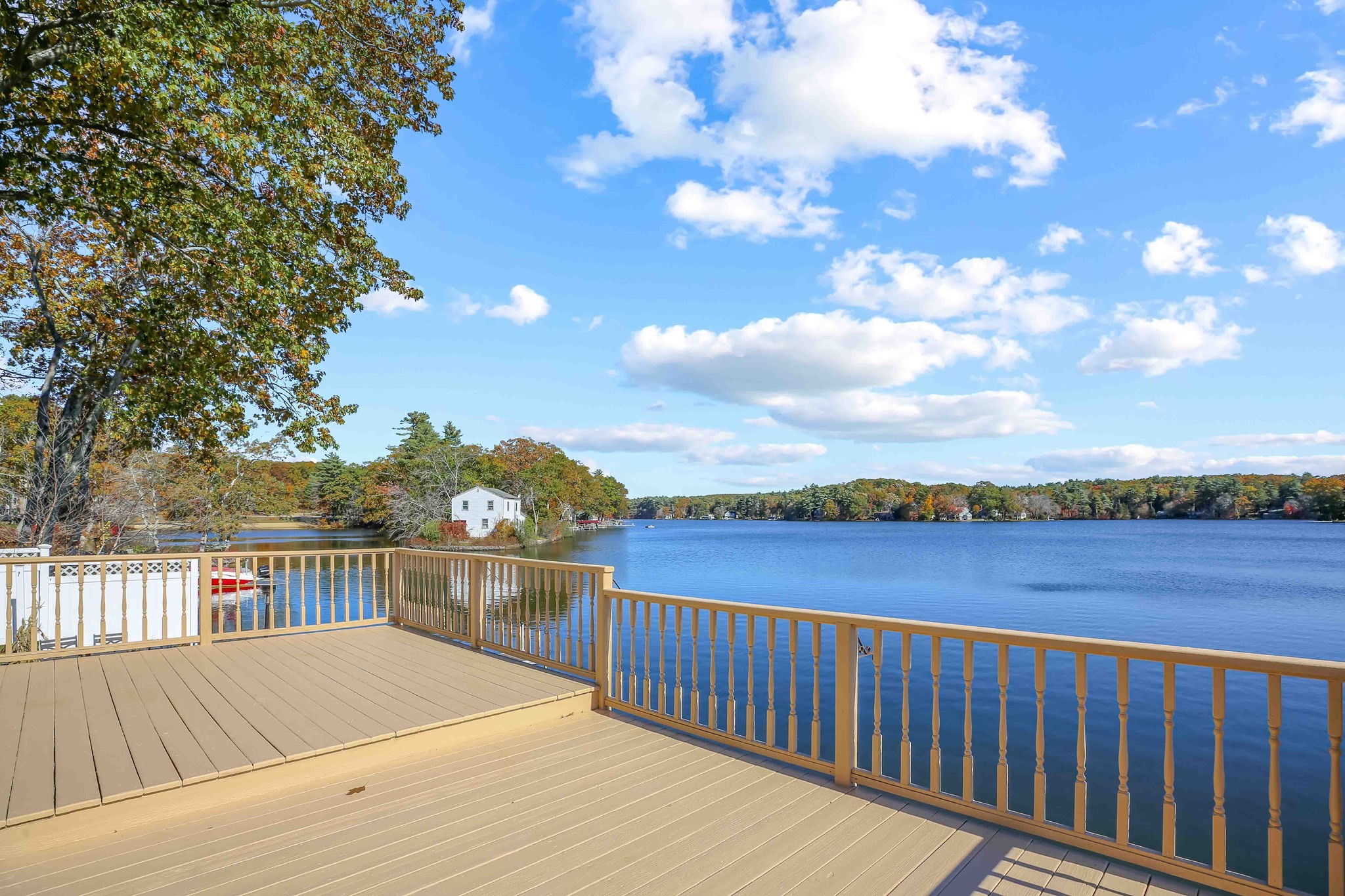 26 Cedar Lake Dr Property Photo 1