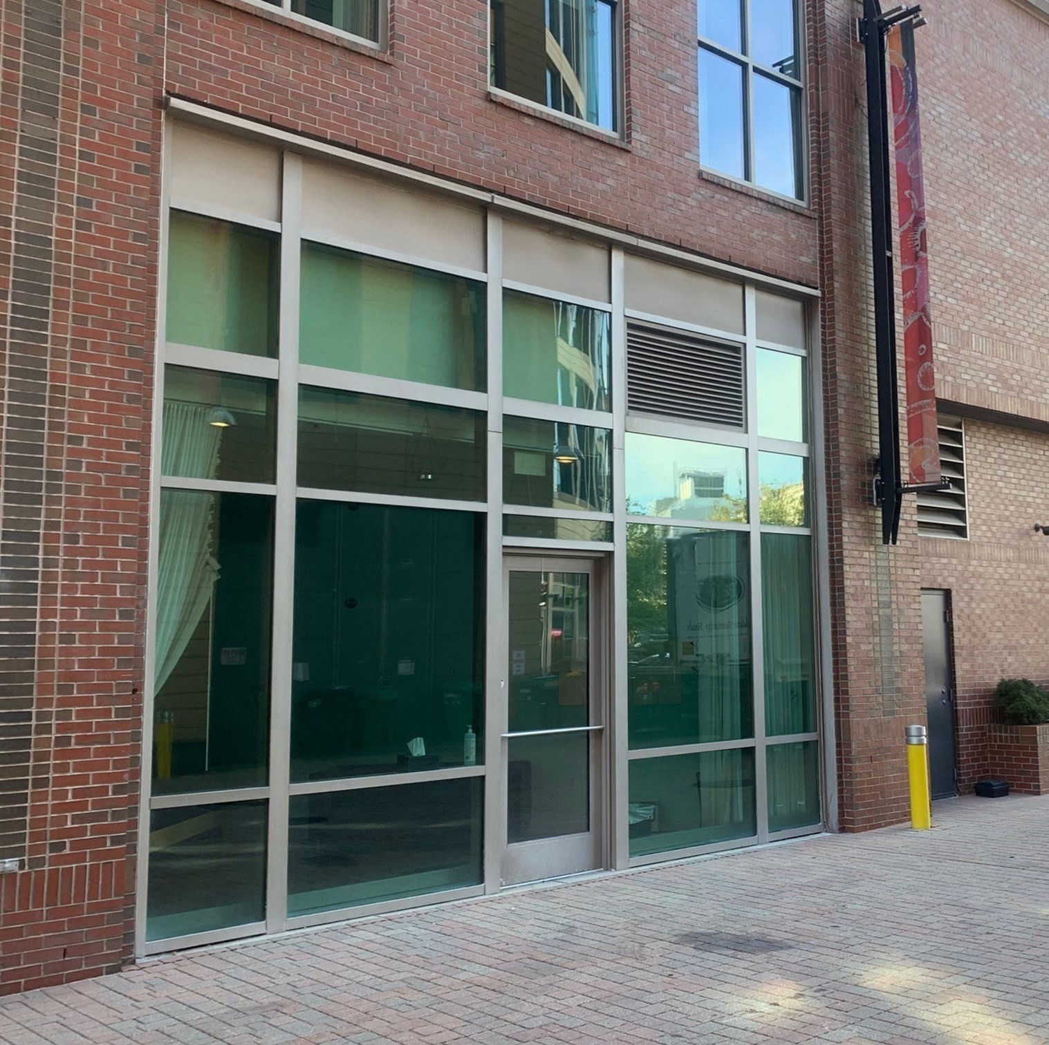 350 Massachusetts Ave Property Photo 2