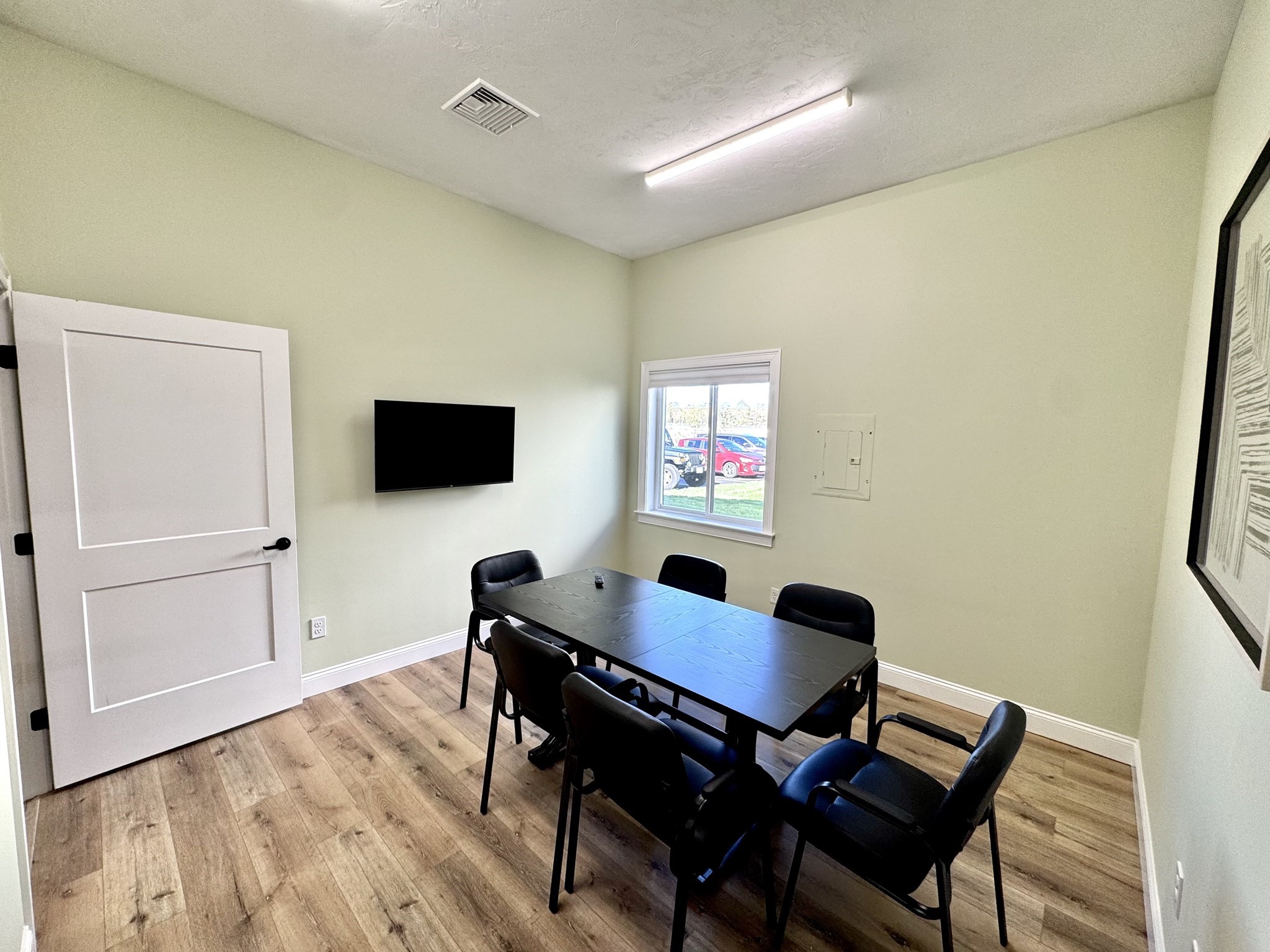 54 Holman Rd Bldg D Property Photo 14