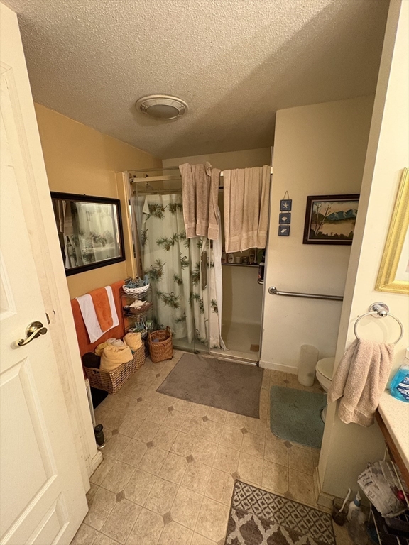958 Main St Property Photo 7
