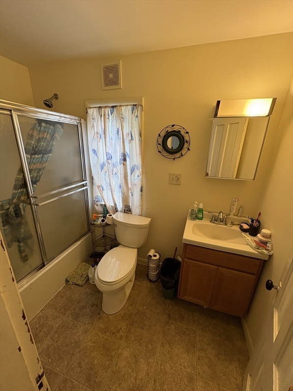 958 Main St Property Photo 14