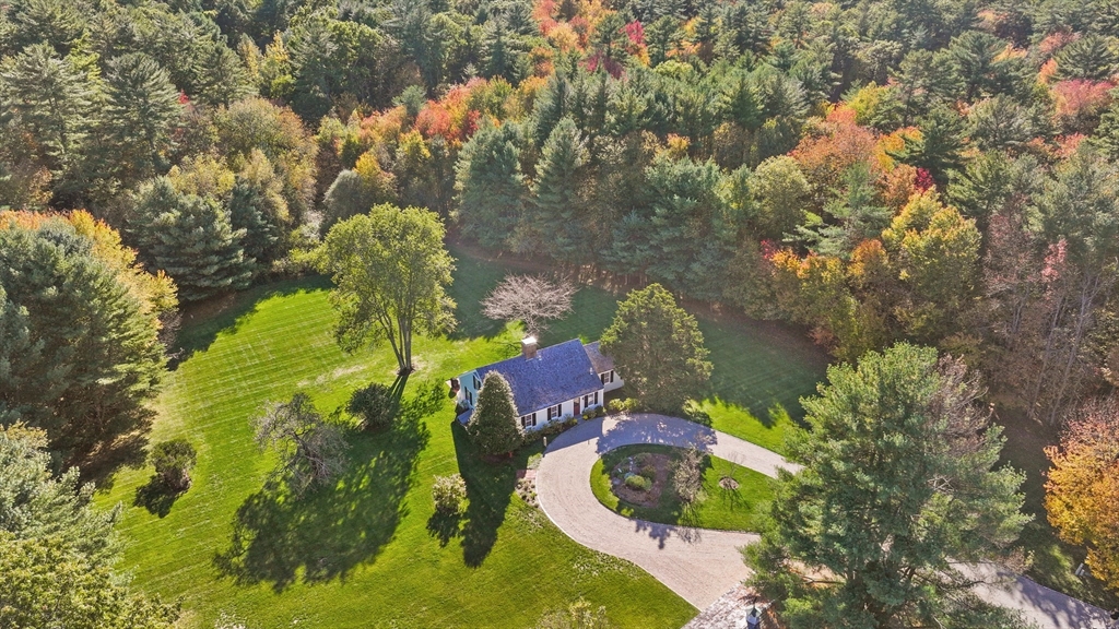 6 Rachaels Ln Property Photo 1