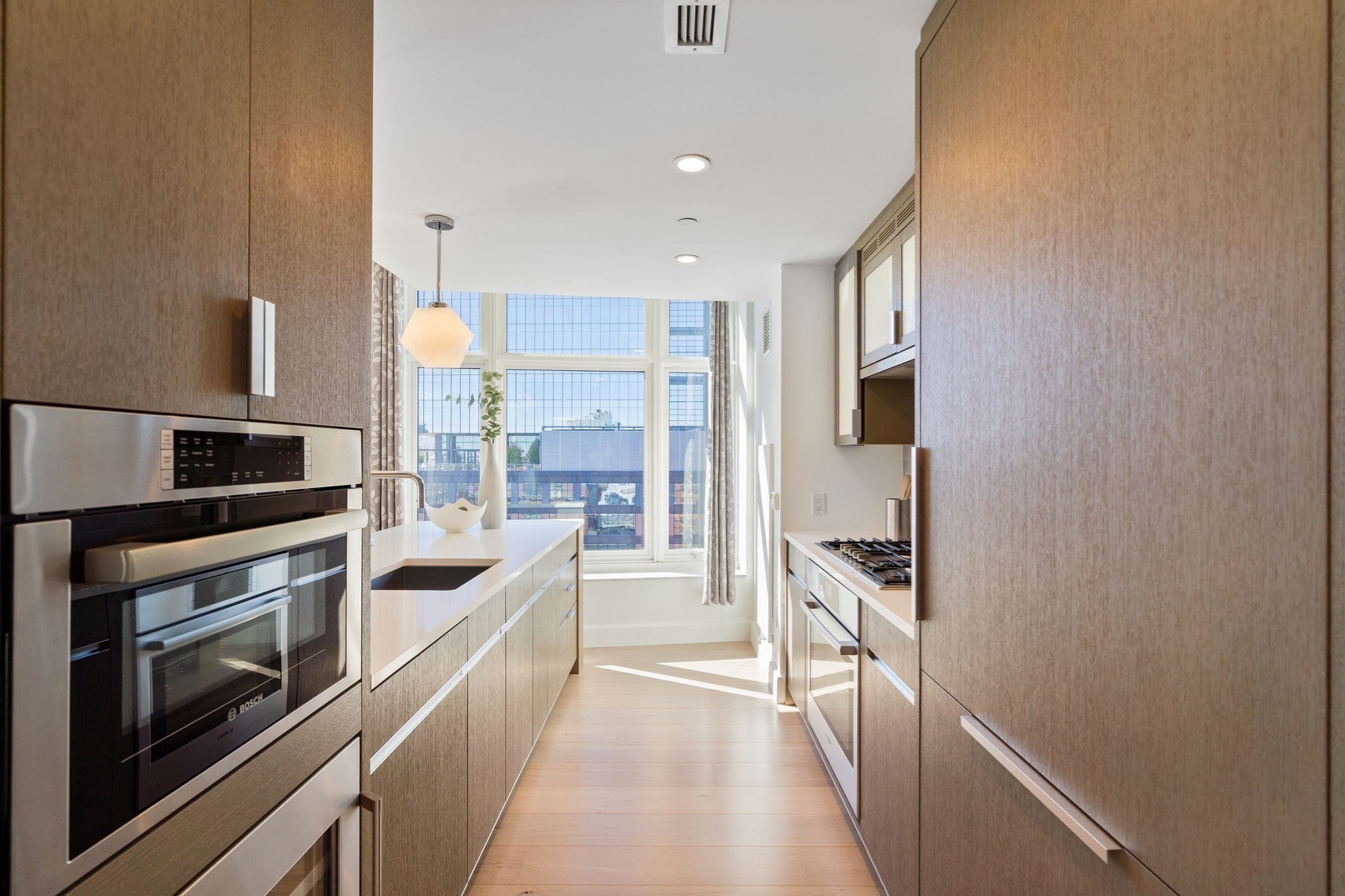 100 Lovejoy Wharf # 1b Property Photo 13