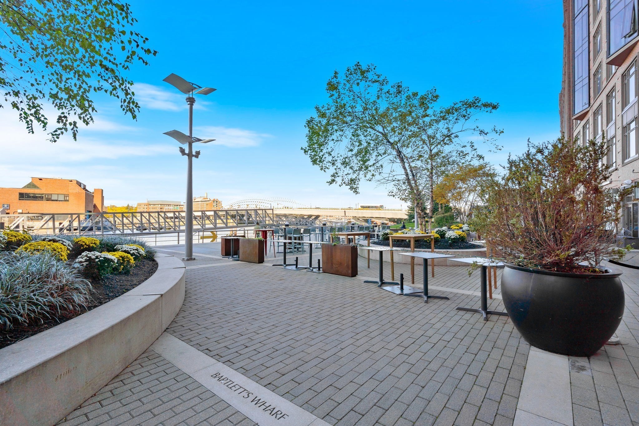 100 Lovejoy Wharf # 1b Property Photo 40
