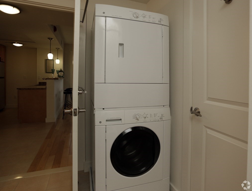 87 New # 204 Property Photo 7