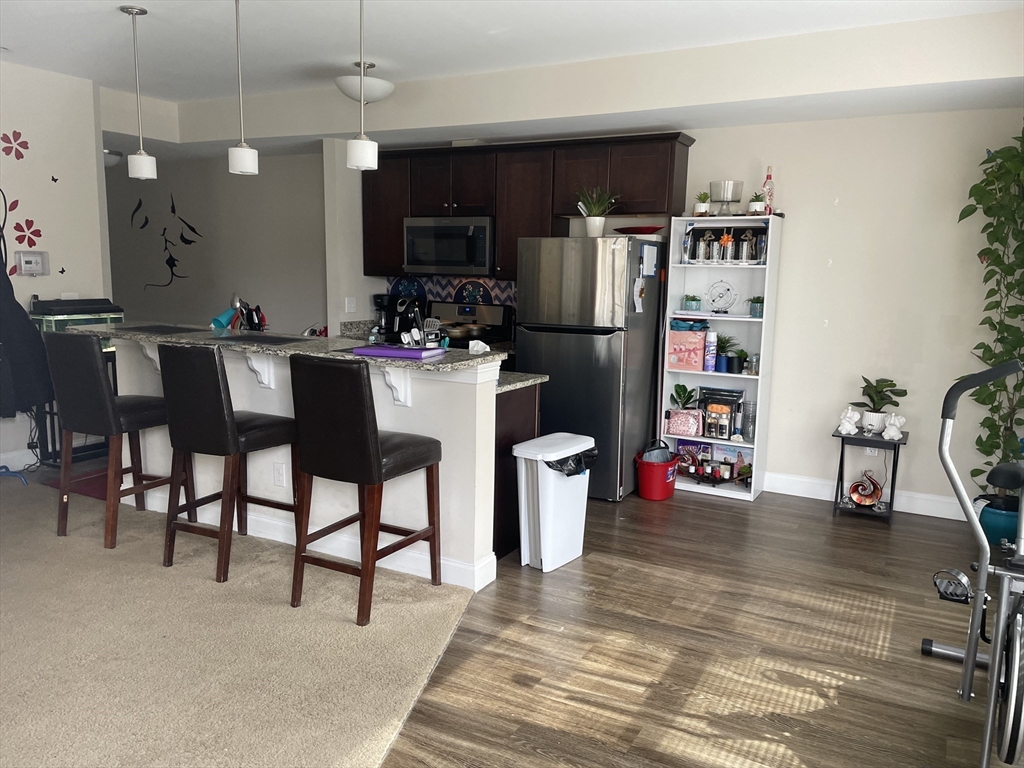 21 Main St # 204 Property Photo 1