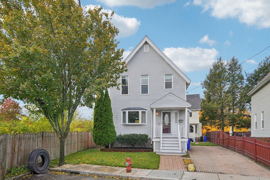 45 Richardson St Property Photo 1