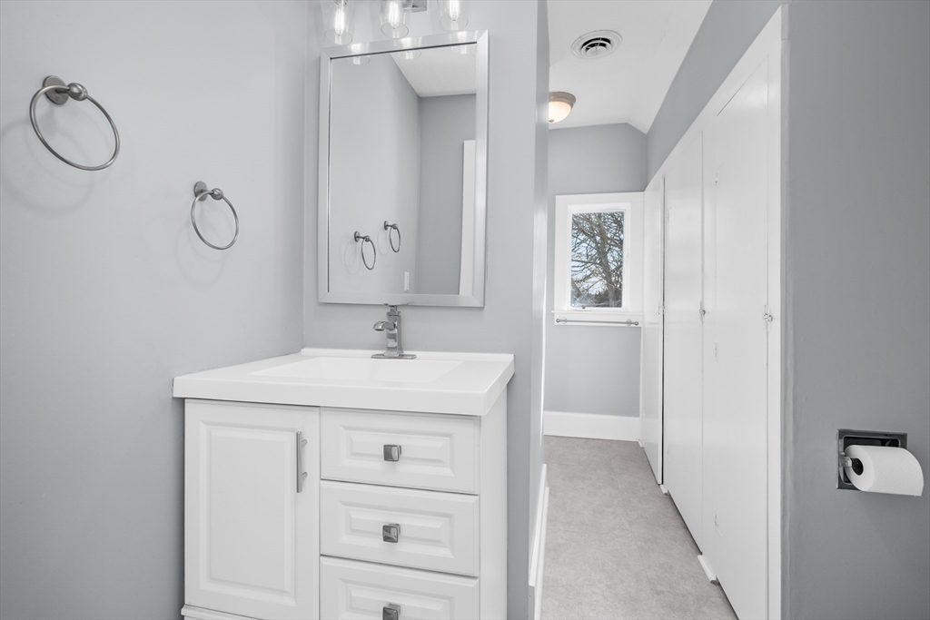 515 Route 28 Property Photo 11