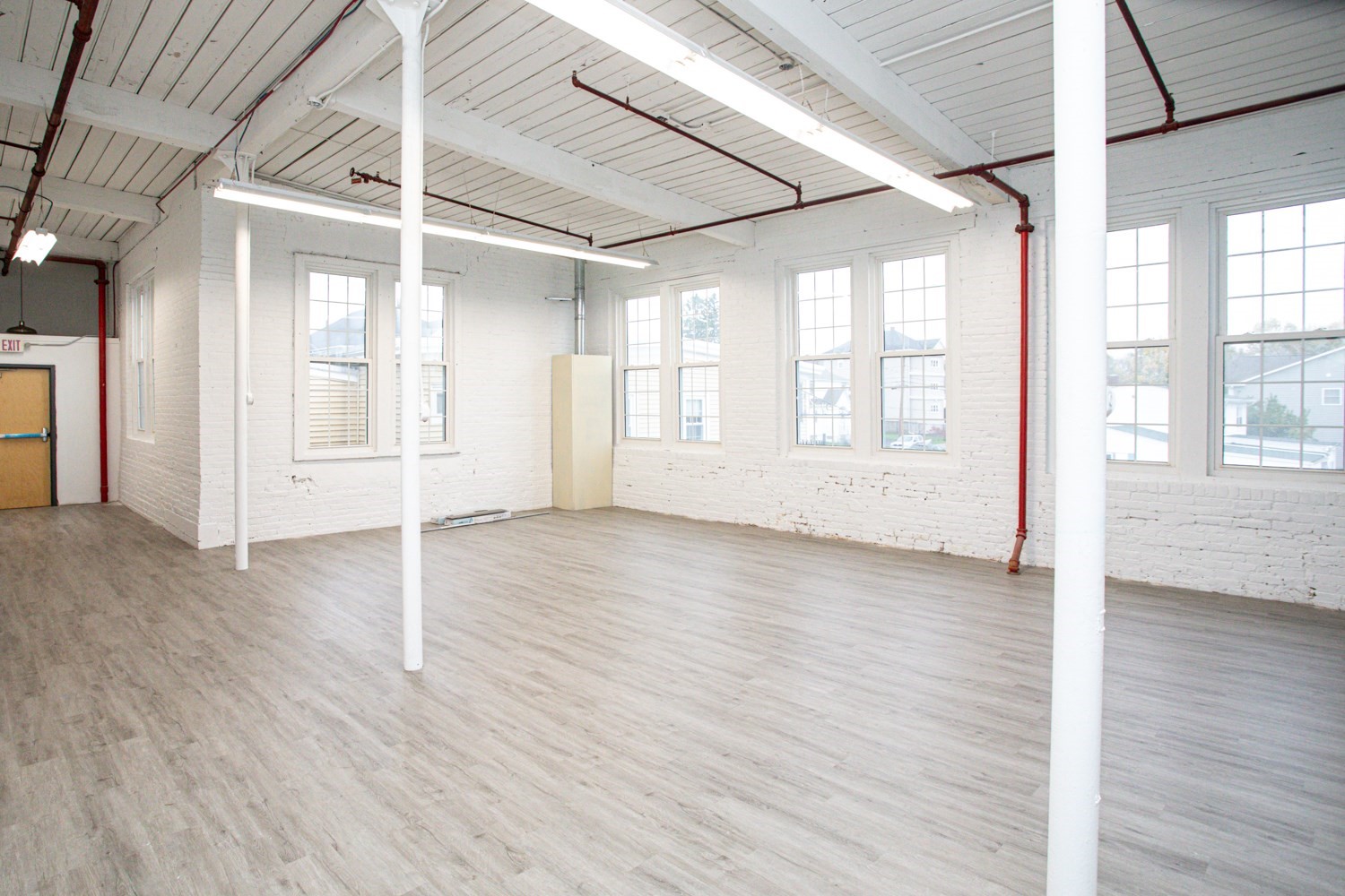 145 Globe St # 2B Property Photo 1