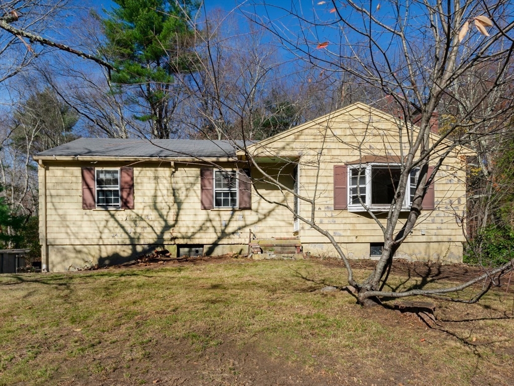 103 Elm St Property Photo 1