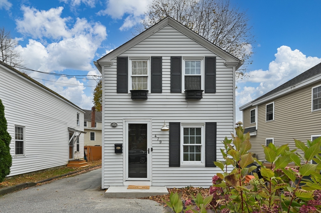 479 Stevens St Property Photo 1