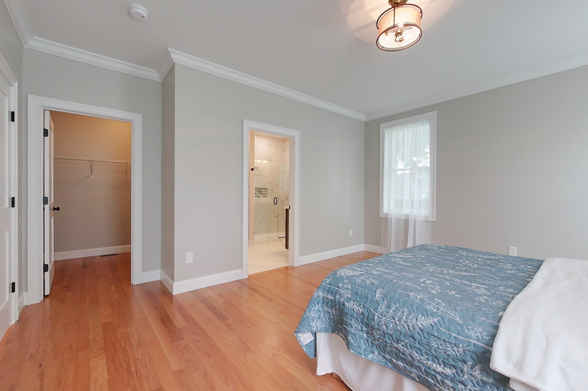 10 Pleasant St Property Photo 15