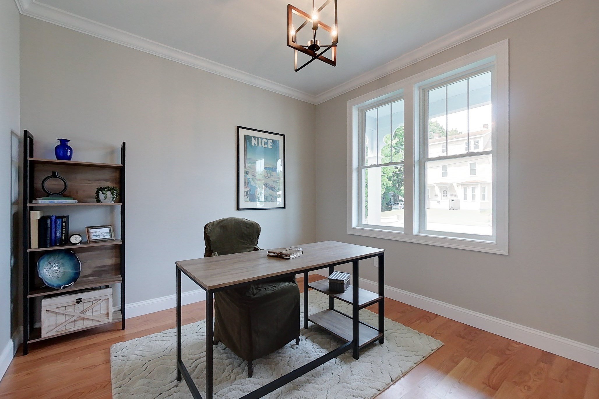 10 Pleasant St Property Photo 20