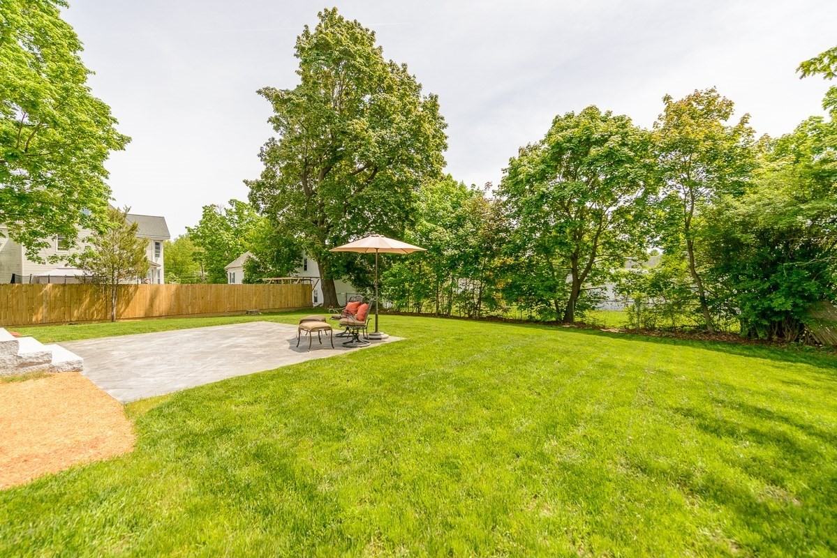 10 Pleasant St Property Photo 38