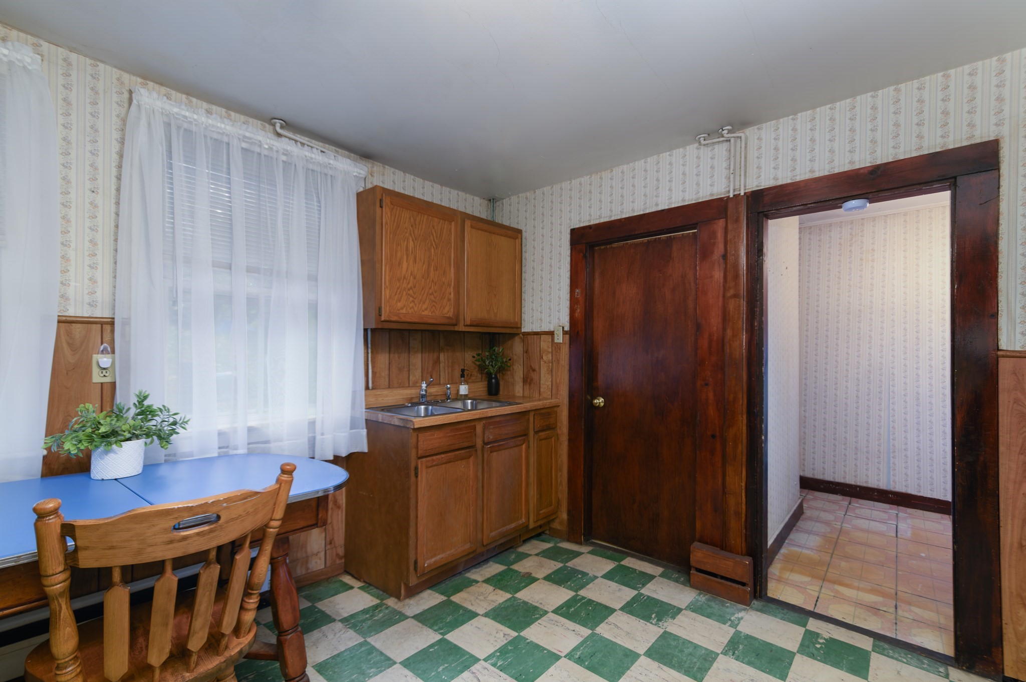 30 Puritan Rd Property Photo 8